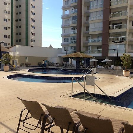 Residencial Casa Da Madeira Apartment Caldas Novas Exterior photo