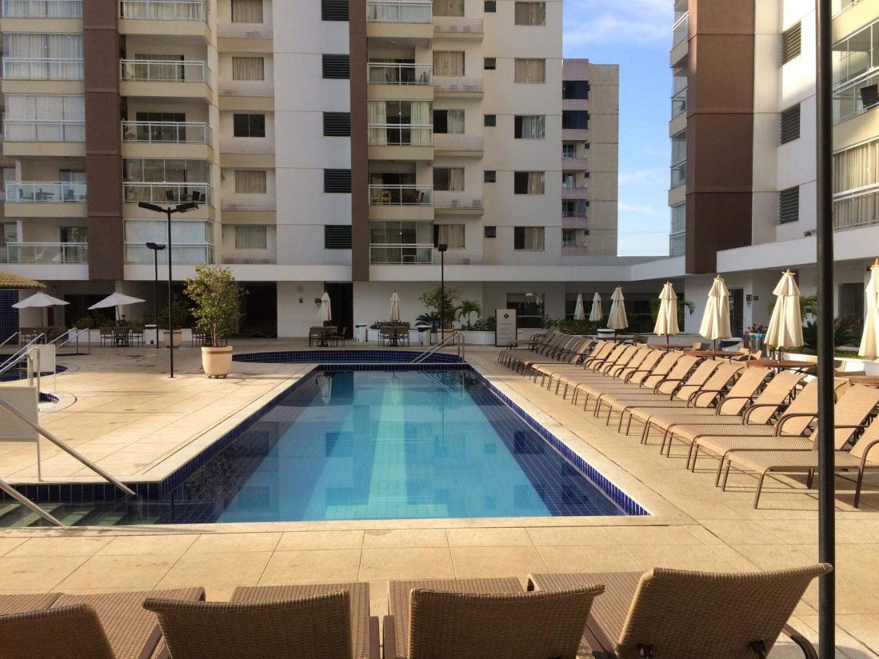 Residencial Casa Da Madeira Apartment Caldas Novas Exterior photo
